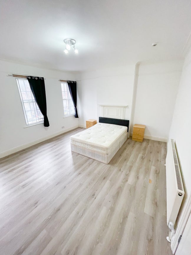 🏡 Spacious Double Room | Golders Green 🚇 Main Photo