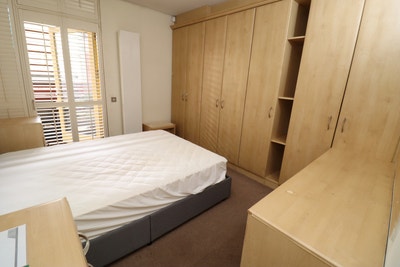 Fantastic Double Room Available in North Greenwich Main Photo