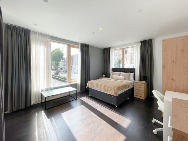 4 Wonderful Double Rooms | Earl’s Court / Fulham | Main Photo