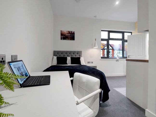 The Perfect Studio on Oundle Road (PE2) Main Photo