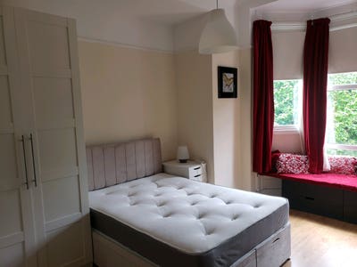 Double Room, Quiet Peaceful location.  Main Photo