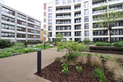 Luxury Double Bedroom Few Steps from Hoxton Main Photo
