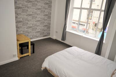 🐬E1-Zone 1/2 - Fantastic Double Room🐬 Main Photo