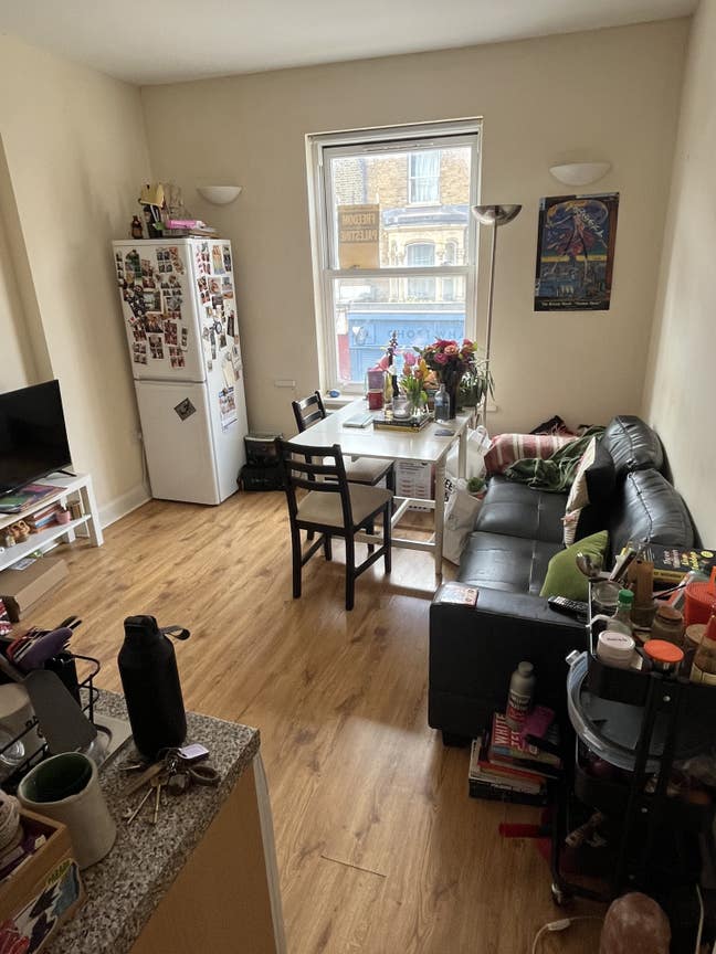 2 Bed Flat Brixton 5 Mins Away from Station Main Photo