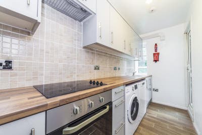 Double Room near Putnet Bridge Main Photo