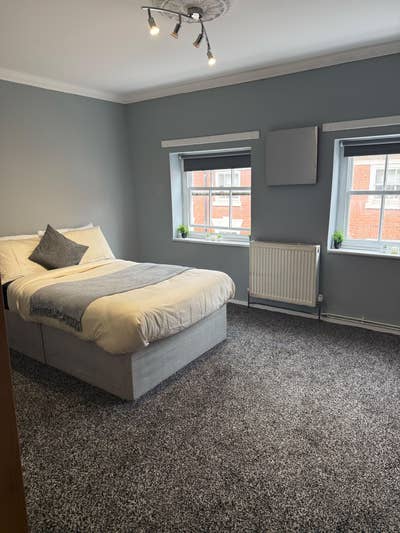 Prime City Centre Location | Furnished Rooms  Main Photo