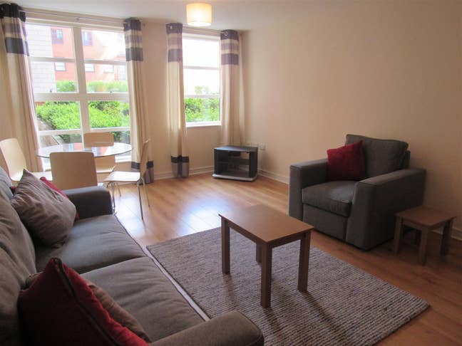 Double Room 5 min from city centre by Oxford Road Main Photo