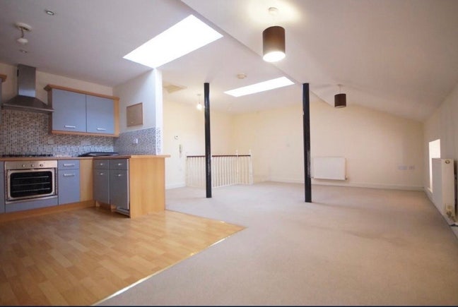 Double Room with en suite - Central Lincoln Main Photo