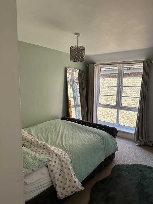 Lovely double room available  Main Photo