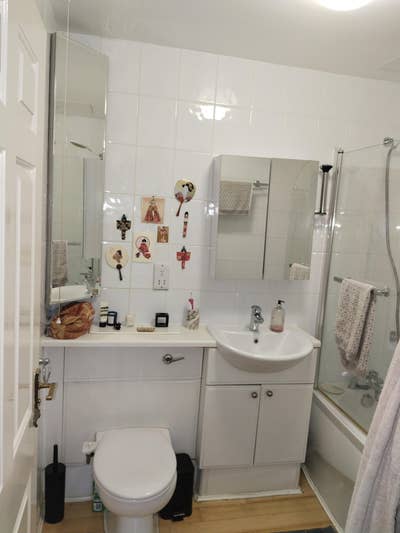 Peaceful and cozy 2 bedroom en-suite room  Main Photo