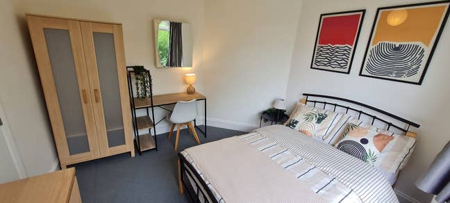 Double Room To Let In Stunning 4 Bedroom House Main Photo