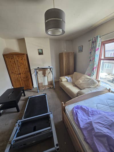4‑Bedroom House for Rent–Looking for Handy Tenants Main Photo