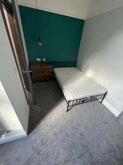 Ensuite Double Room in City Centre Main Photo