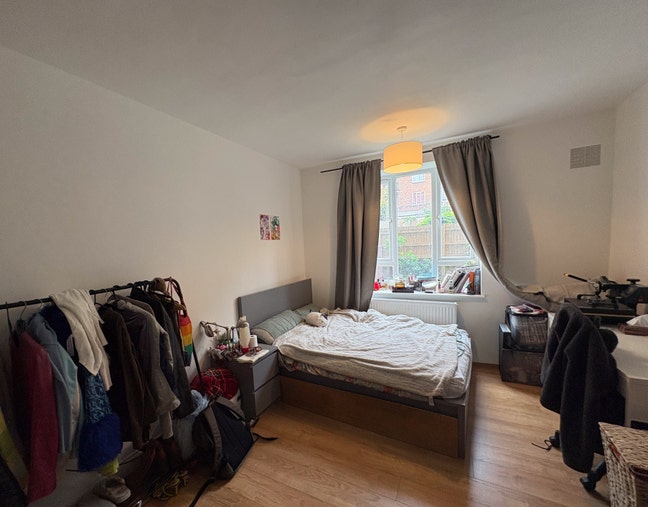 Sublet Wandsworth from Early June (Bills Included) Main Photo