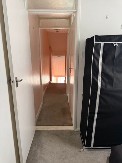 Single room available asap Main Photo