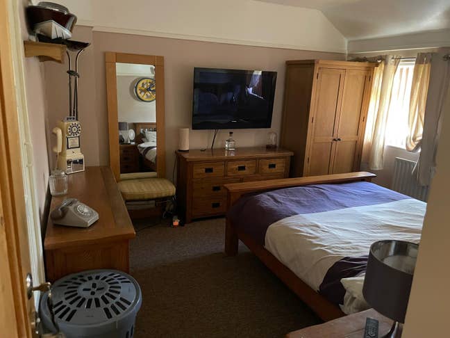 Double room available in CB5  Main Photo