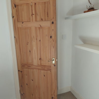 Lovely airy double room Main Photo