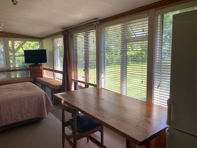 Independent large furnished double room/ensuite Main Photo