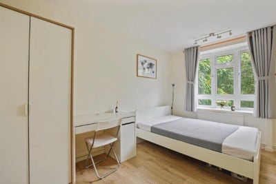Furnished Room in Canada Water, SE16 Main Photo