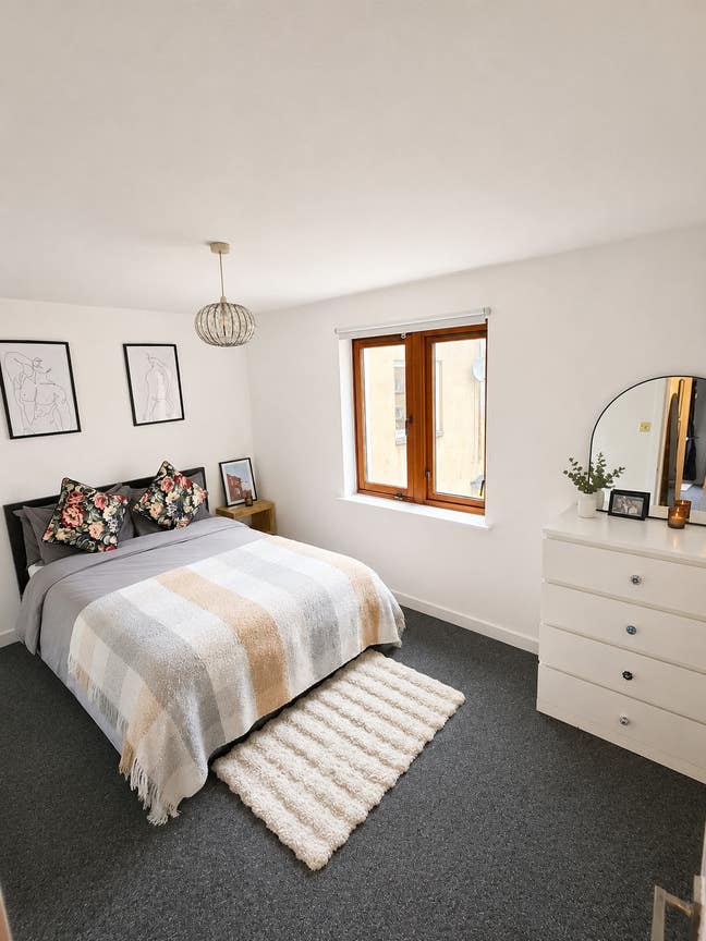 FULL 2 Bed Furnished Flat, PA1 - Parking, EPC B Main Photo