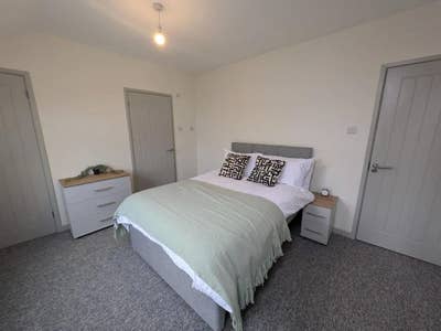 7 Bed House share - Gloucester Road BS7 8UG !!! Main Photo