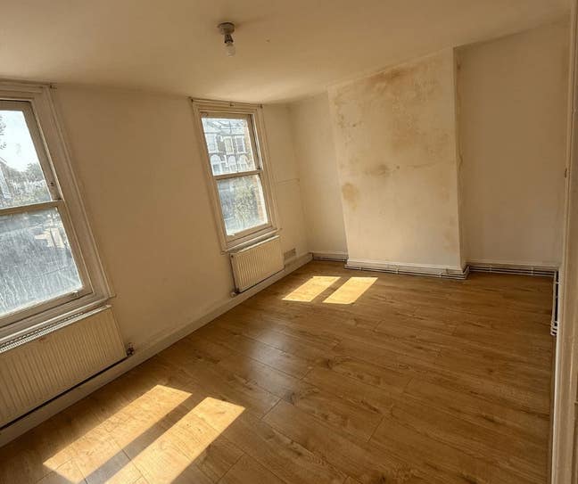 Guardianship: 1 Room in 2Bed Flat Share Haringey Main Photo
