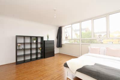 🌟 Last Week Offer – Zone 1/2 Room Haggerston 🌟 Main Photo