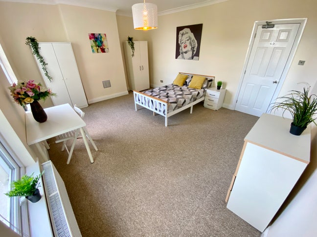 2 Lovely rooms in East Dulwich Main Photo