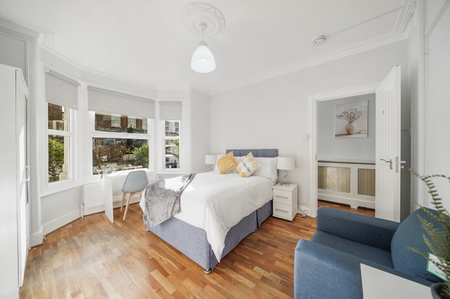 Ealing 2 - Beautiful Home *Newly Refurbished* Main Photo