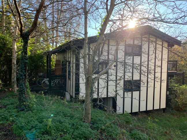 Double Room at Self-build eco home  Main Photo
