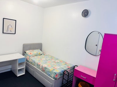 Double bedroom Main Photo
