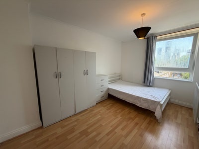 2 Lovely DBL Room | All Bills Incl, All Saints DLR Main Photo