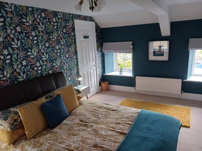 Room available in 2 bedroom annex Main Photo
