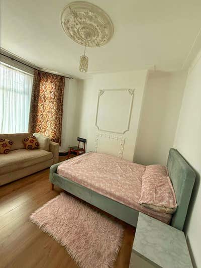 Double room to share Main Photo