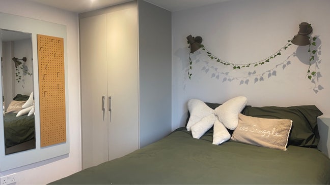1 bedroom apartment  Main Photo