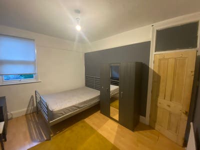 Double Room in Southend &pound;750 Pm inc Bills.. Main Photo