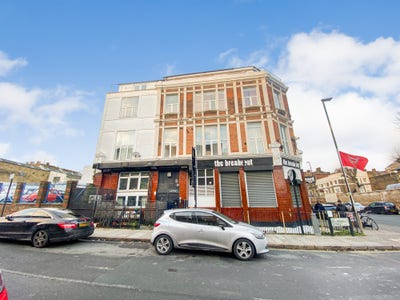  Spacious 3 double bed duplex in Islington N7 Main Photo
