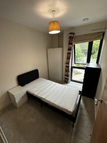 ✨ Waterside Double, &pound;900 pcm | Canada Water Border Main Photo