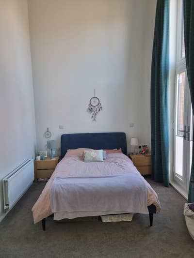 Luxurious Doube Room with Ensuite in Brabazon  Main Photo