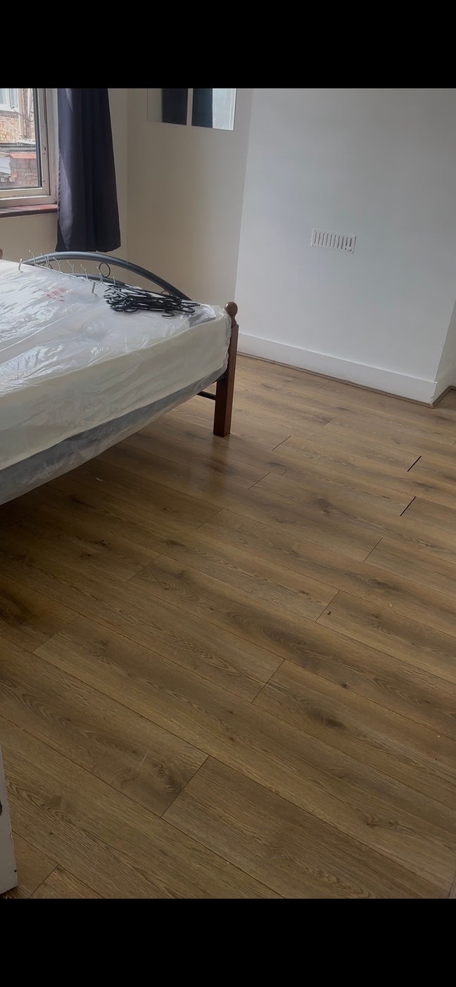 Double Room Available for you in Turnpike Lane Main Photo