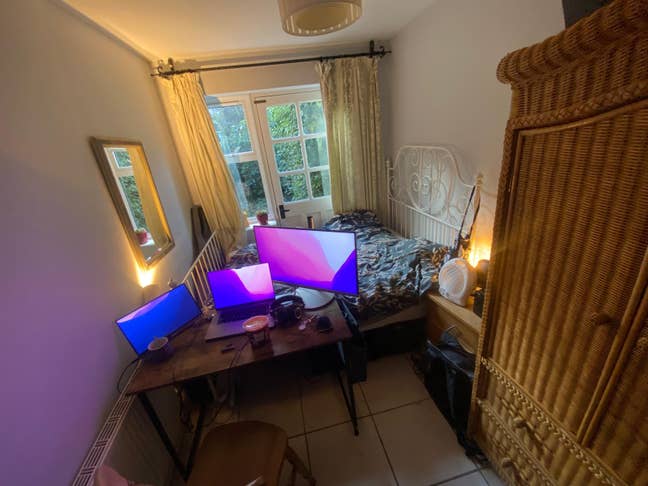 Cozy room for long term rent in 4-br, 3-bath house Main Photo