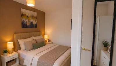 Stylish rooms in HD5 for UC +PIP/LWC tenant only Main Photo