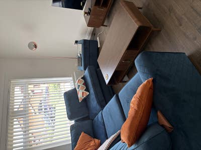 Female Friendly Household Rooms to Rent Main Photo