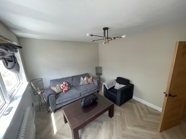 New Refurbished Room + House - Notting Hill  Main Photo