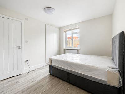Brand New Double Room to Rent in Kingston Main Photo