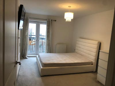 En-Suite Room is available for rent in  - RM20 4BP Main Photo