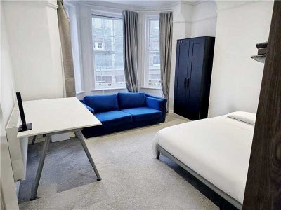 6th July-19th Sep let, 3-bed flat Bloomsbury, UCL  Main Photo