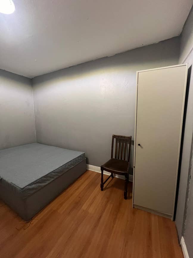 Room  in  Leicestershire  LE47AN  Main Photo