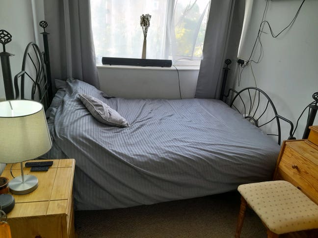 Room For Rent Main Photo