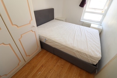 Best Deal in E14 - 4BHK - Do Not Let it GO! Main Photo